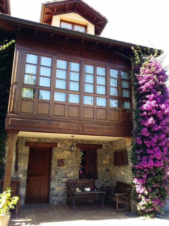 Trisqueles Y Buganvillas Villaviciosa  Eksteriør bilde