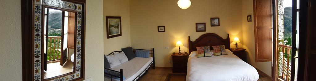 Trisqueles Y Buganvillas Villaviciosa  Eksteriør bilde