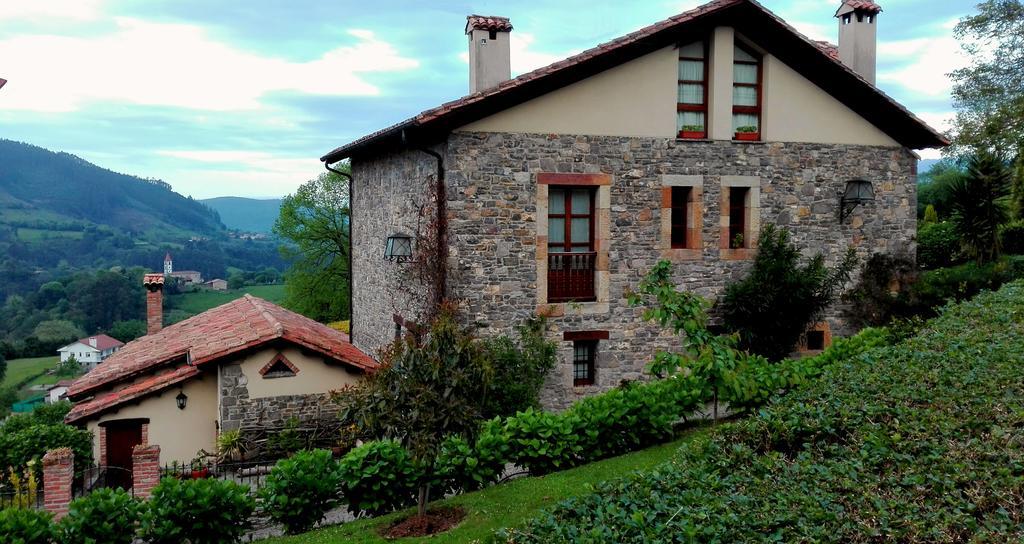 Trisqueles Y Buganvillas Villaviciosa  Eksteriør bilde
